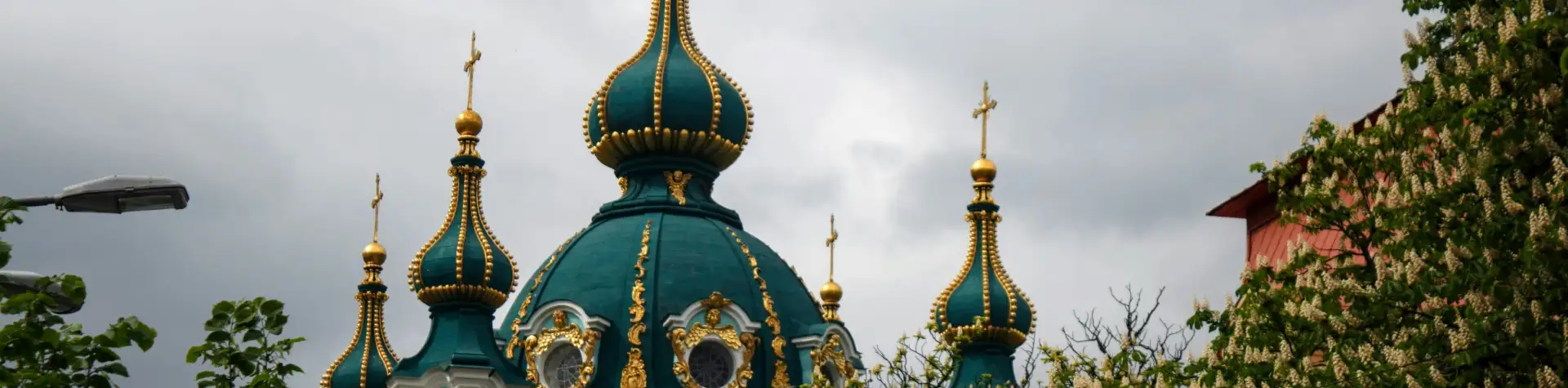 Ukraina: bažnyčios, džipai ir slaptos kavinės