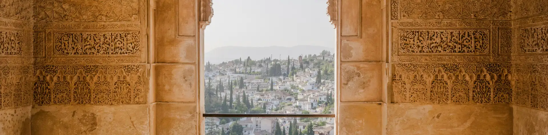 Alhambra – islamo kultūros paminklas Ispanijoje