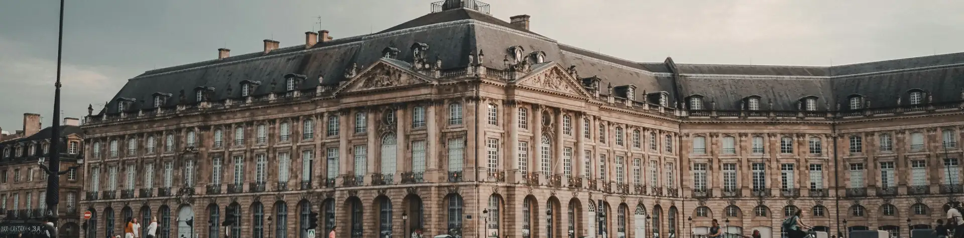 Bordo – nuostabi architektūra ir pasauly žymus vynas