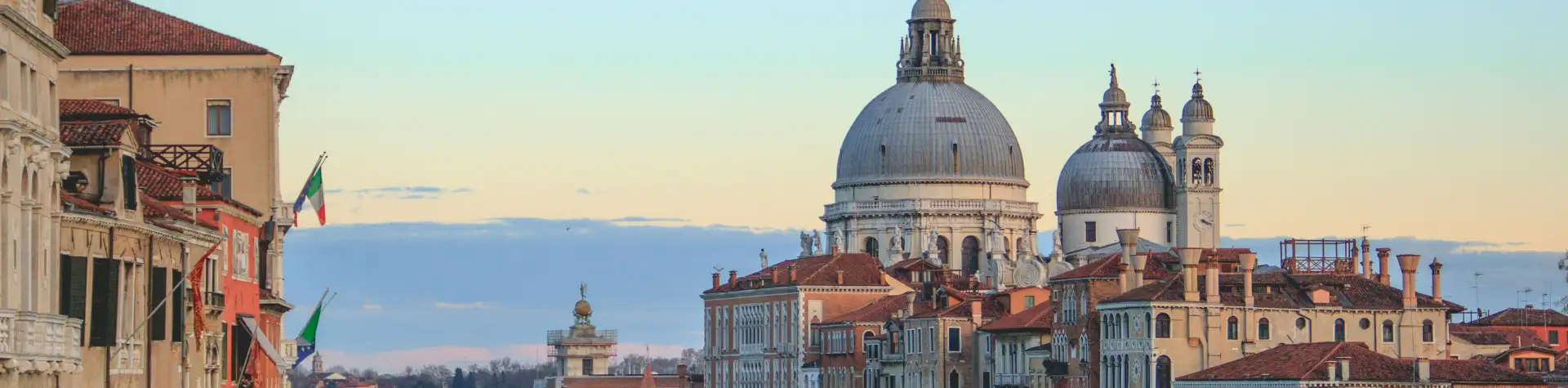 Venecija – romantika, architektūra ir kvapą gniaužiantys karnavalai
